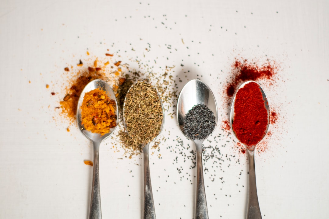 découvrez notre mélange d'épices unique, alliant saveurs authentiques et aromates exquis pour rehausser tous vos plats. parfait pour les gourmets en quête d'aventures culinaires!